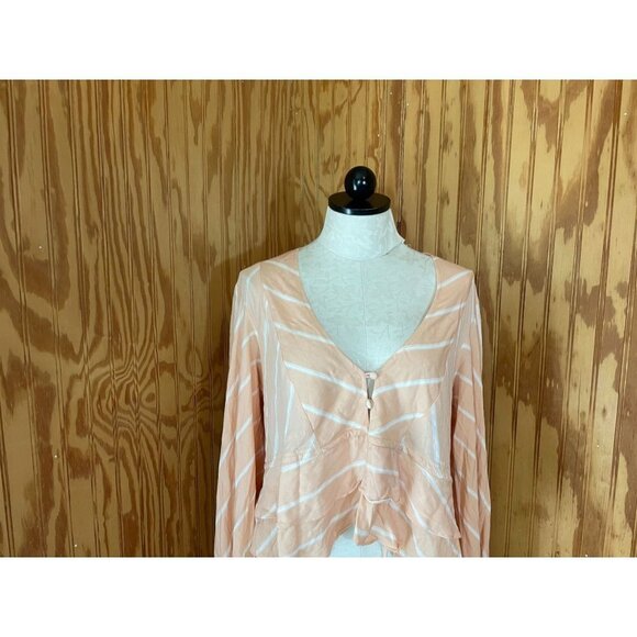 Free People Crop Top Tiered Pullover Blouse Long Sleeve Peach Striped Sz M - Picture 4 of 10
